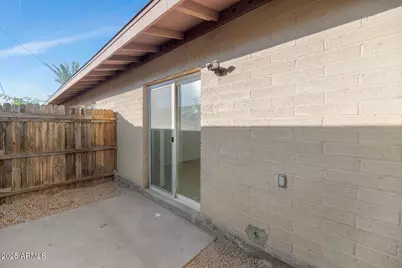 822 E Carol Avenue, Phoenix, AZ 85020 - Photo 18