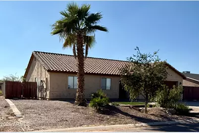9925 W Bradshaw Drive, Arizona City, AZ 85123 - Photo 2