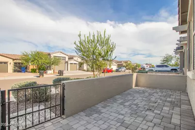 11081 W Hadley Street, Avondale, AZ 85323 - Photo 4