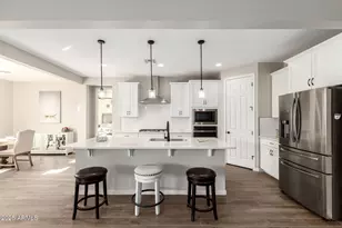 11081 W Hadley St, Avondale, AZ 85323 - Photo 8