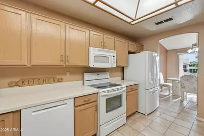 10776 W Runion Drive, Peoria, AZ 85373 - Photo 16