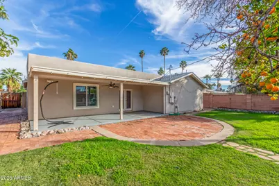 2312 N 31st Place, Phoenix, AZ 85008 - Photo 18