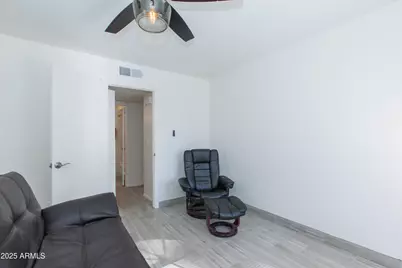 9316 W McRae Way, Peoria, AZ 85382 - Photo 14