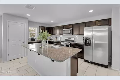 16412 W Culver Street, Goodyear, AZ 85338 - Photo 4