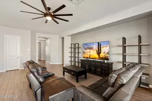 7424 W Jasmine Trail, Peoria, AZ 85383 - Photo 4