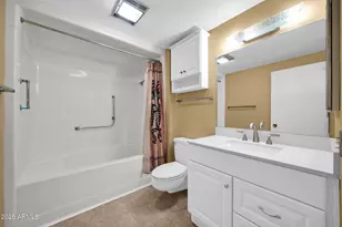 9718 W Terrace Ln, Sun City, AZ 85373 - Photo 22