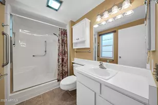 9718 W Terrace Ln, Sun City, AZ 85373 - Photo 18