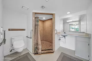 9718 W Terrace Ln, Sun City, AZ 85373 - Photo 10