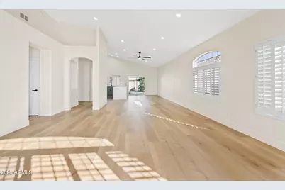 386 W Pecan Place, Tempe, AZ 85284 - Photo 4