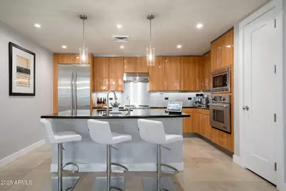 140 E Rio Salado Parkway #504, Tempe, AZ 85281 - Photo 2