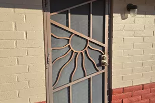 7442 W Desert Cove Ave, Peoria, AZ 85345 - Photo 8