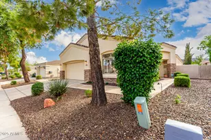 2031 E Valencia Dr, Phoenix, AZ 85042 - Photo 6