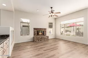 2031 E Valencia Dr, Phoenix, AZ 85042 - Photo 12