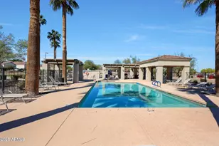 2031 E Valencia Dr, Phoenix, AZ 85042 - Photo 46