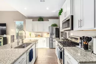 18280 N Piccolo Dr, Maricopa, AZ 85138 - Photo 22