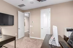 18280 N Piccolo Dr, Maricopa, AZ 85138 - Photo 38