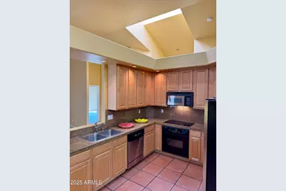 7240 N Dreamy Draw Drive #114, Phoenix, AZ 85020 - Photo 16