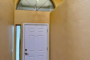 7240 N Dreamy Draw Dr, Phoenix, AZ 85020 - Photo 8