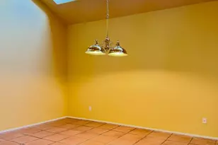 7240 N Dreamy Draw Dr, Phoenix, AZ 85020 - Photo 12