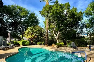 7240 N Dreamy Draw Dr, Phoenix, AZ 85020 - Photo 32