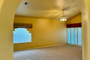 7240 N Dreamy Draw Dr, Phoenix, AZ 85020 - Photo 6