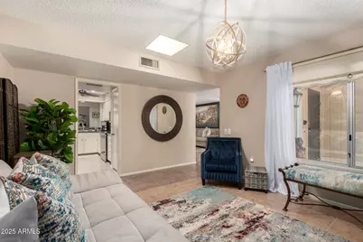 18221 N 103rd Avenue, Sun City, AZ 85373 - Photo 10