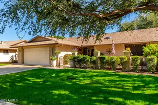 18221 N 103rd Ave, Sun City, AZ 85373 - Photo 1