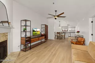 3031 N Civic Center Plaza, Scottsdale, AZ 85251 - Photo 2