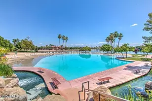 1633 E Lakeside Dr, Gilbert, AZ 85234 - Photo 46