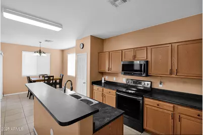 14710 W Laurel Lane, Surprise, AZ 85379 - Photo 10