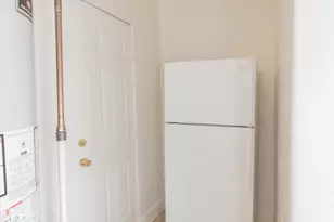 2032 W Adams St, Phoenix, AZ 85009 - Photo 6