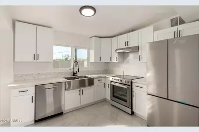 5036 S 36th Avenue, Phoenix, AZ 85041 - Photo 14