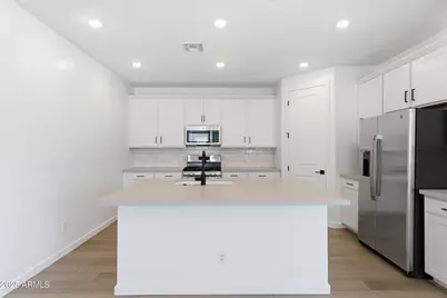 20645 N 226th Lane, Surprise, AZ 85387 - Photo 10