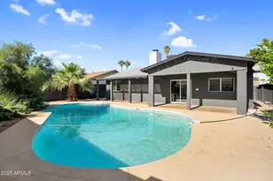 2137 E Cornell Dr, Tempe, AZ 85283 - Photo 2