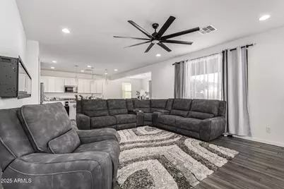 12042 W Wier Avenue, Avondale, AZ 85323 - Photo 4