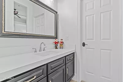 10282 N 103rd Place, Scottsdale, AZ 85258 - Photo 32