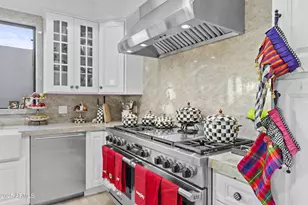 10282 N 103rd Pl, Scottsdale, AZ 85258 - Photo 16