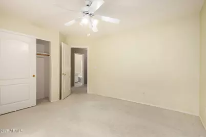 908 E Mountain Sage Drive, Phoenix, AZ 85048 - Photo 32