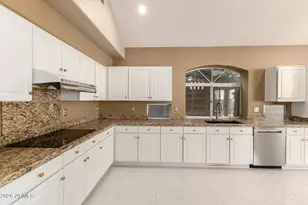 908 E Mountain Sage Dr, Phoenix, AZ 85048 - Photo 58