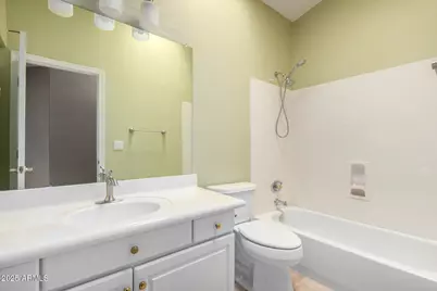 908 E Mountain Sage Drive, Phoenix, AZ 85048 - Photo 34