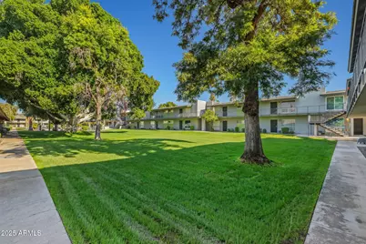 7141 N 16th Street #35, Phoenix, AZ 85020 - Photo 64