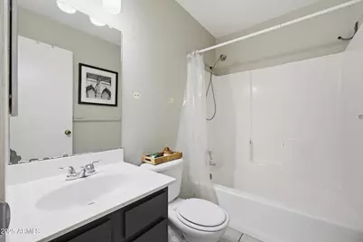 225 W Princeton Avenue, Gilbert, AZ 85233 - Photo 26
