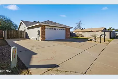 225 W Princeton Avenue, Gilbert, AZ 85233 - Photo 2