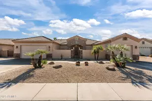 14733 W Carbine Ct, Sun City West, AZ 85375 - Photo 2
