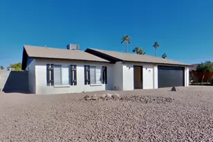 1128 W Hermosa Dr, Tempe, AZ 85282 - Photo 1