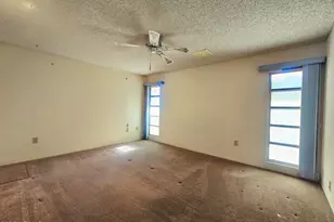 10813 W Hutton Dr, Sun City, AZ 85351 - Photo 8