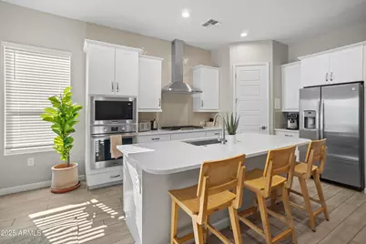 21589 N 102nd Drive, Peoria, AZ 85382 - Photo 4