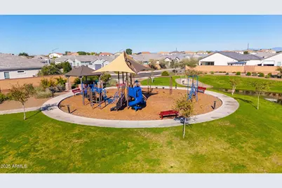 21589 N 102nd Drive, Peoria, AZ 85382 - Photo 32