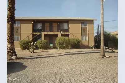 450 Palm Drive #4, Wickenburg, AZ 85390 - Photo 1