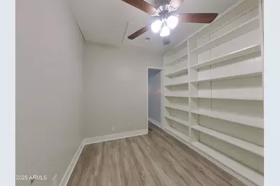 13129 N 21st Drive, Phoenix, AZ 85029 - Photo 16